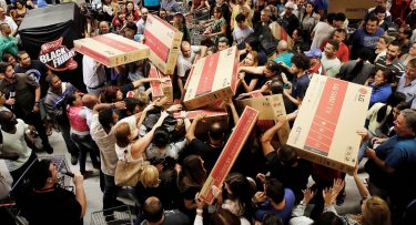 Black Friday 1