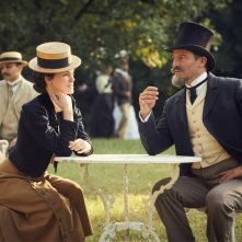 Colette: Keira Knightley e Dominic West in una scena del film