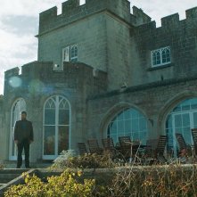 Happy New Year, Colin Burstead: Neil Maskell in un momento del film