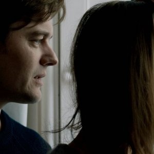 Happy New Year, Colin Burstead: Sam Riley e Alexandra Maria Lara in un momento del film
