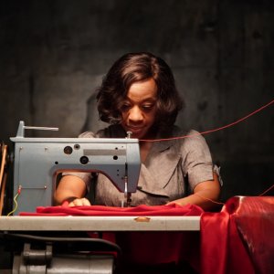 In Fabric: Marianne Jean-Baptiste in un'immagine del film