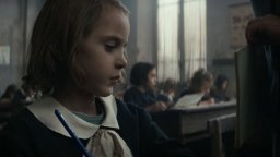 L'amica Geniale - Clip 1 - A Scuola