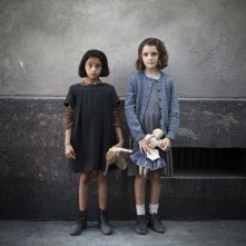 L'amica geniale: le piccole Elisa De Genio e Ludovica Nasti in un'immagine promozionale