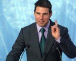 Tom Cruise, Leah Remini: 'Partecipa agli abusi che compie Scientology'