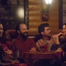 Camping: Janicza Bravo e Juliette Lewis in una scea