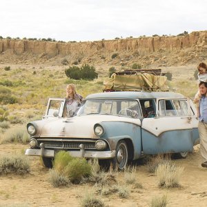 Il castello di vetro: Woody Harrelson, Naomi Watts, Chandler Head, Iain Armitage, Olivia Kate Rice in una scena