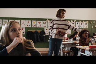 La Befana Vien Di Notte - Trailer