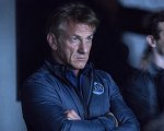 The First: i primi due episodi della serie con Sean Penn al cinema il 18 dicembre