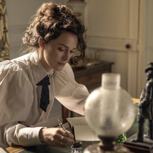 Colette: Keira Knightley in un momento del film