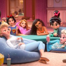 Ralph Spacca Internet: Vanellope si rilassa con le principesse Disney