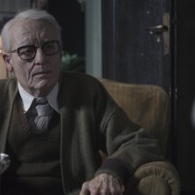 Suspiria: Tilda Swinton in una scena nei panni del Dr. Josef Klemperer