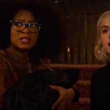 Le terrificanti avventure di Sabrina, A Midwinter's Tale: Kiernan Shipka  e Jaz Sinclair