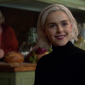 Le terrificanti avventure di Sabrina, A Midwinter's Tale: Kiernan Shipka in una scena