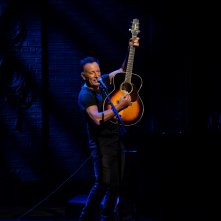 Springsteen on Broadway: una foto di Bruce Springsteen