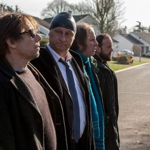 7 Uomini a mollo: Mathieu Amalric in una scena