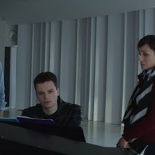 Nelle tue mani: Kristin Scott Thomas, Lambert Wilson e Jules Benchetrit in una scena