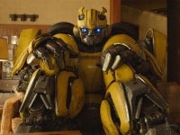 Recensione Bumblebee: una nuova strada per la saga dei Transformers