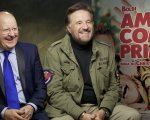 Boldi e De Sica di nuovo insieme in Amici come prima: “Siamo i Batman e Robin della commedia italiana”