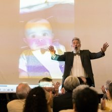 I Delitti del BarLume: una scena dell'episodio Il Battesimo di Ampelio della sesta stagione della serie