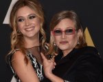 Carrie Fisher: Billie Lourd ricorda la madre a due anni dalla morte con un emozionante video