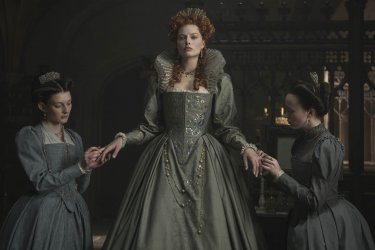 Mary, Queen of Scots: Margot Robbie on stage