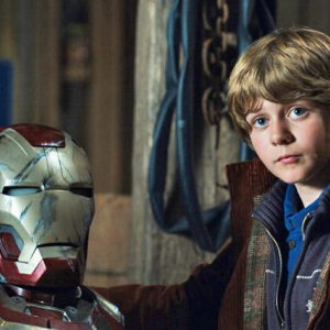Iron Man 3: Ty Simpkins in una scena