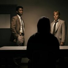 True Detective: Mahershala Ali e Stephen Dorff in una scena della terza stagione