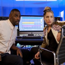 Turn Up Charlie: una foto della serie