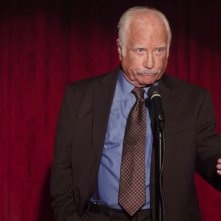 Un'ultima risata: Richard Dreyfuss in una scena