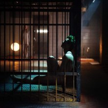 Titans: Ryan Potter in una scena della prima stagione