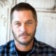 Raised by Wolves: la star di Vikings Travis Fimmel nella serie tv di Ridley Scott!