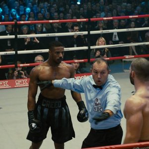 Creed II: Michael B. Jordan, Ivo Nandi, Florian Munteanu in una scena