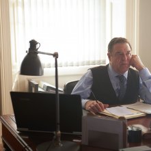 Black Earth Rising: una scena con John Goodman