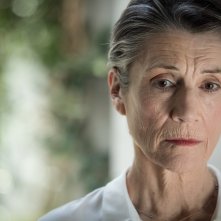 Black Earth Rising: una scena con Harriet Walter
