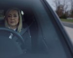Lorena, la recensione: la vera storia di Lorena Bobbit tra orrore, paradosso e compassione