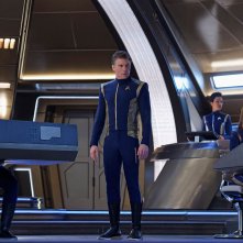 Star Trek Discovery: Anson Mount in una scena dell'episodio New Eden
