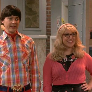 The Big Bang Theory: Jim Parsons, Mayi Bialik nell'episodio The Imitation Perturbation