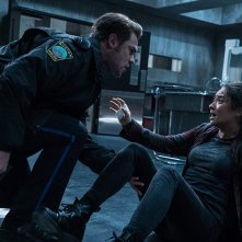 L'esorcismo di Hannah Grace: Shay Mitchell durante una scena del film