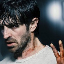 Nightflyers: un primo piano di Eoin Macken