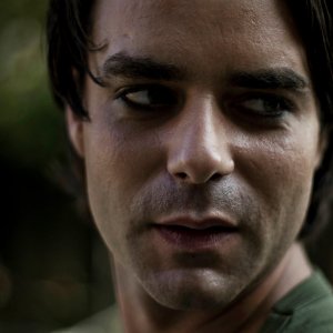 Giovanni Morassutti in una scena di P.O.E. Poetry of Eerie