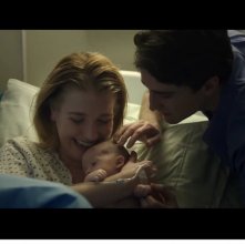 La vita in un attimo: Charlie Thurston, Gabby Bryan in una scena