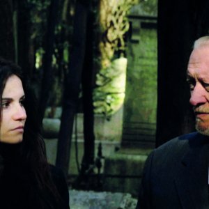 I nomi del Signor Sulcic: Ivana Pantaleo e Adalberto Maria Merli in una scena