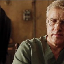 Alita - Angelo della battaglia: una scena con Christopher Watlz