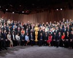 Oscar 2019: ecco tutti i candidati in posa in occasione dell'Oscar Lunch!