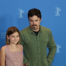 Berlino 2019: Casey Affleck, Anna Pniowsky al photocall di Light of my Life