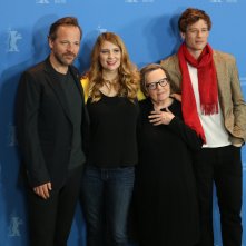Berlino 2019: il cast al photocall di Mr. Jones