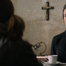 Crucifixion - Il male è stato invocato: Brittany Ashworth, Sophie Cookson in una scena del film