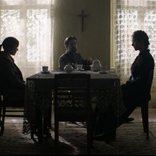 Crucifixion - Il male è stato invocato: Brittany Ashworth e Ivan Gonzalez in una scena