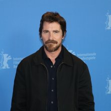 Berlino 2019: Christian Bale al photocall di Vice - L'uomo nell'ombra