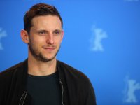 Skin, Jamie Bell è un neonazista tatuato 'che sconfigge l'odio grazie all'amore'